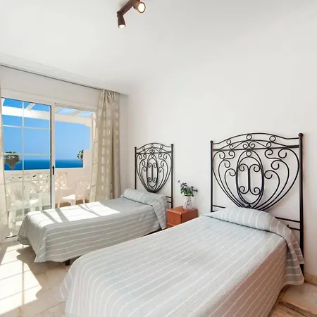 Villa Siesta By *